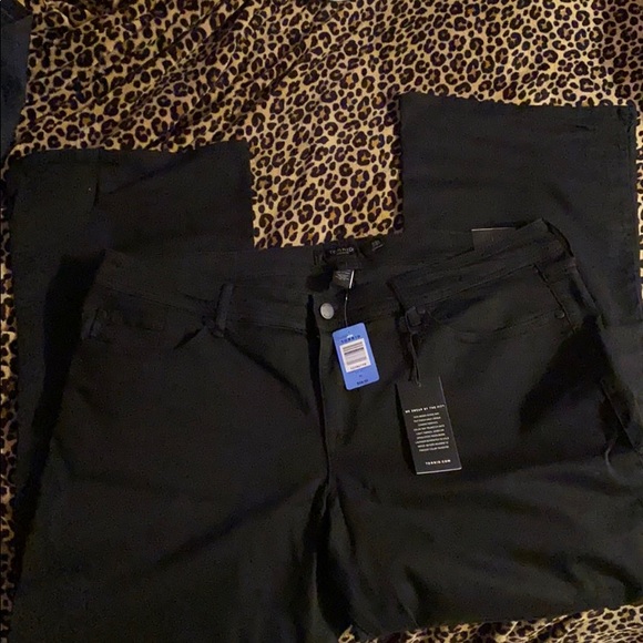 Black Slim Boot Jeans - Picture 6 of 7